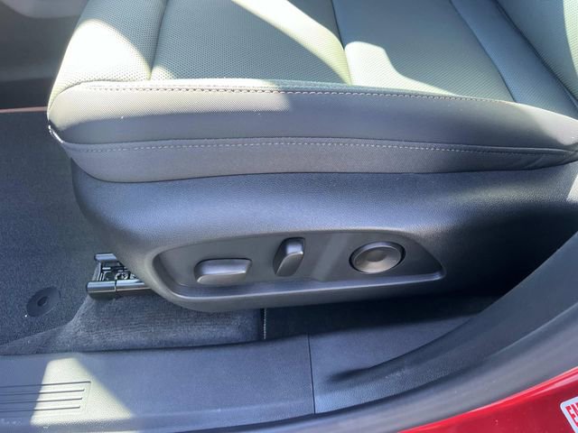 New 2026 GMC Terrain AT4 w/ Convenience Package III image 17