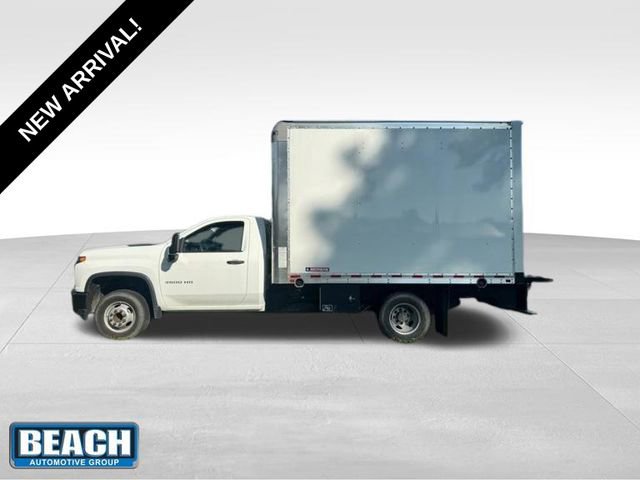 Used 2022 Chevrolet Silverado 3500 W/T RWD image 1