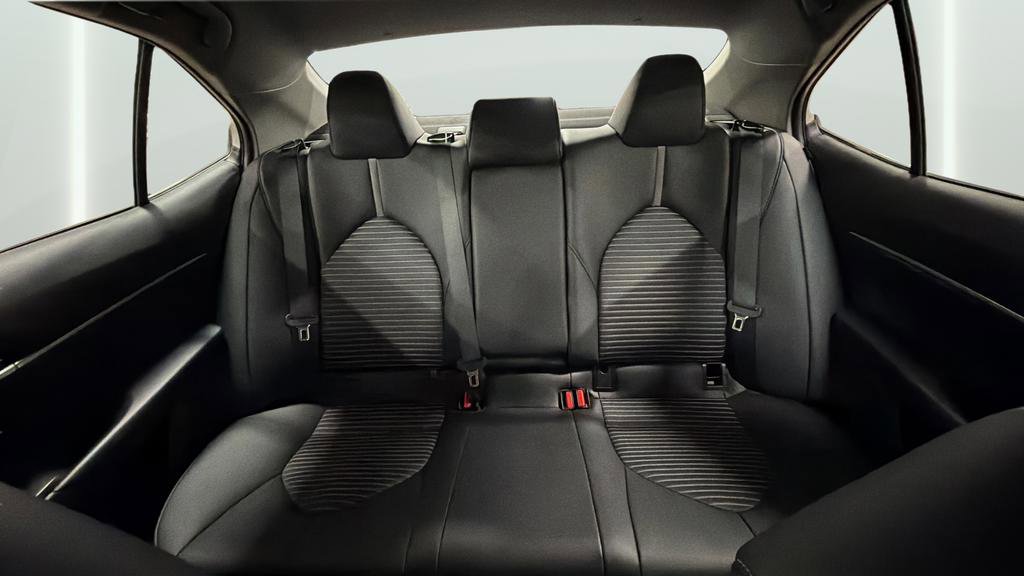 Used 2024 Toyota Camry SE w/ Convenience Package FWD image 24