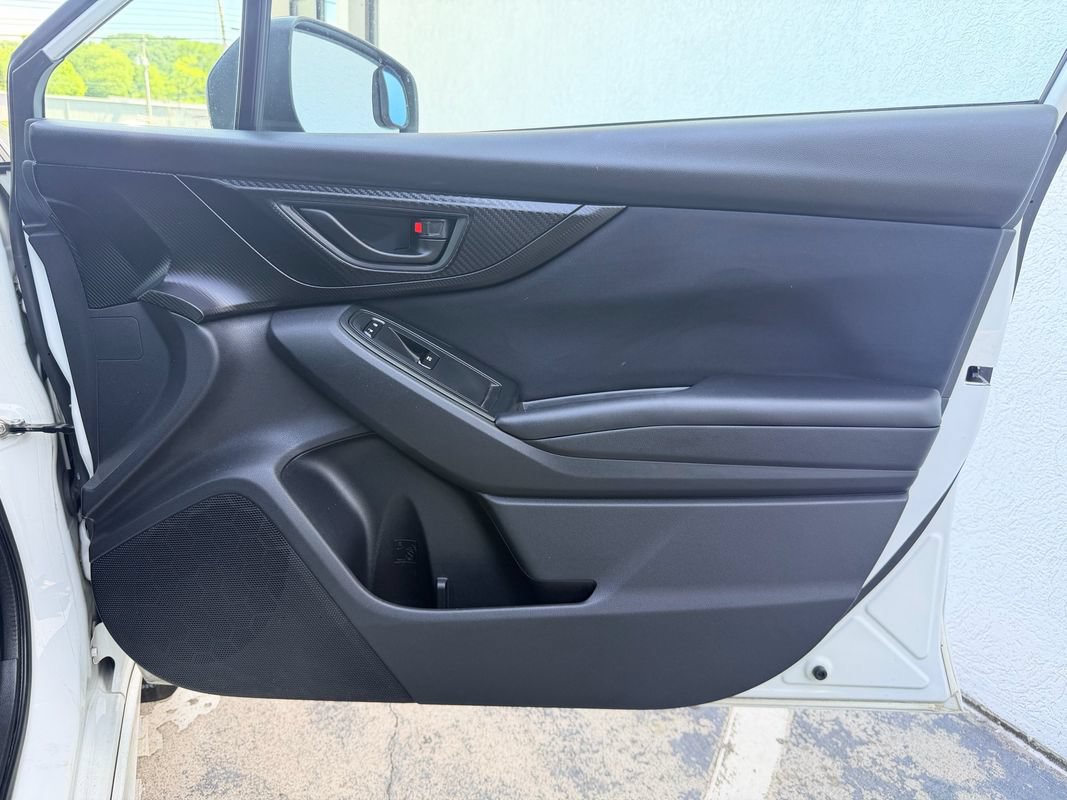 Used 2017 Subaru Impreza 2.0i AWD/4WD image 23