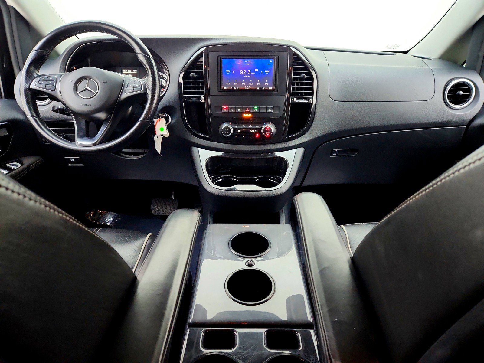 Used 2019 Mercedes-Benz Metris Passenger image 17