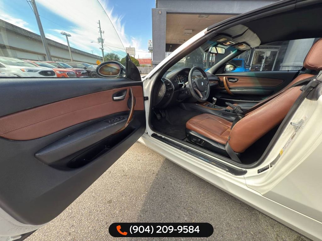 Used 2008 BMW 128i Convertible image 20