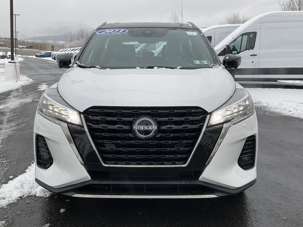 Used 2023 Nissan Kicks SR w/ SR Premium Package image 32