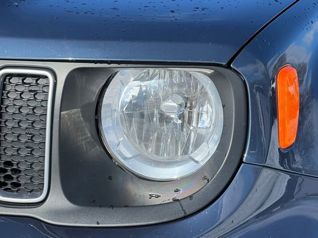 Used 2023 Jeep Renegade Latitude image 34