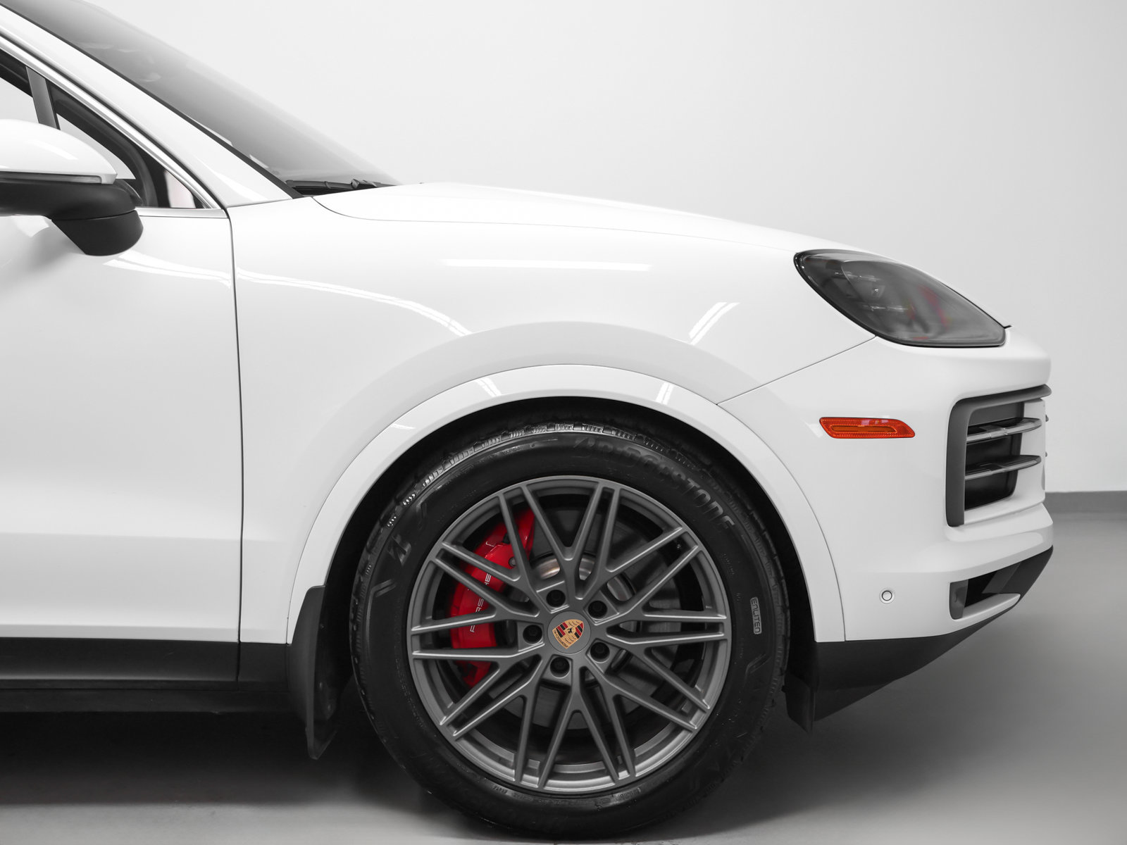 Certified 2025 Porsche Cayenne S AWD/4WD image 14