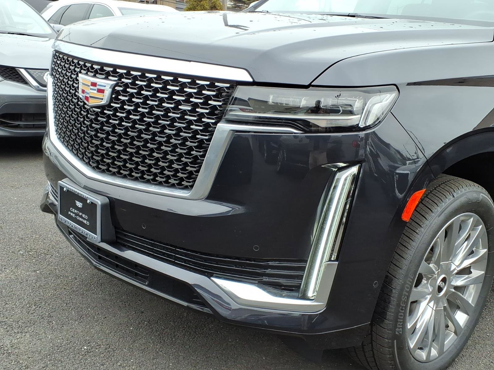 Certified 2023 Cadillac Escalade Premium Luxury w/ Performance Package image 7