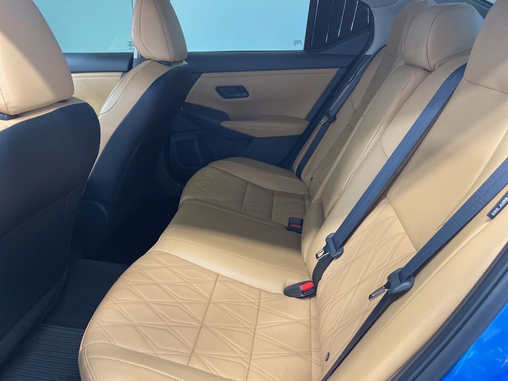 Used 2024 Nissan Sentra SV w/ SV Premium Package image 24