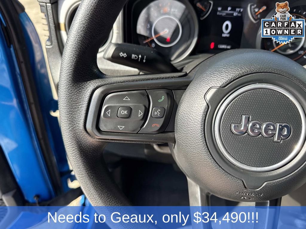 Used 2025 Jeep Wrangler Sport image 43