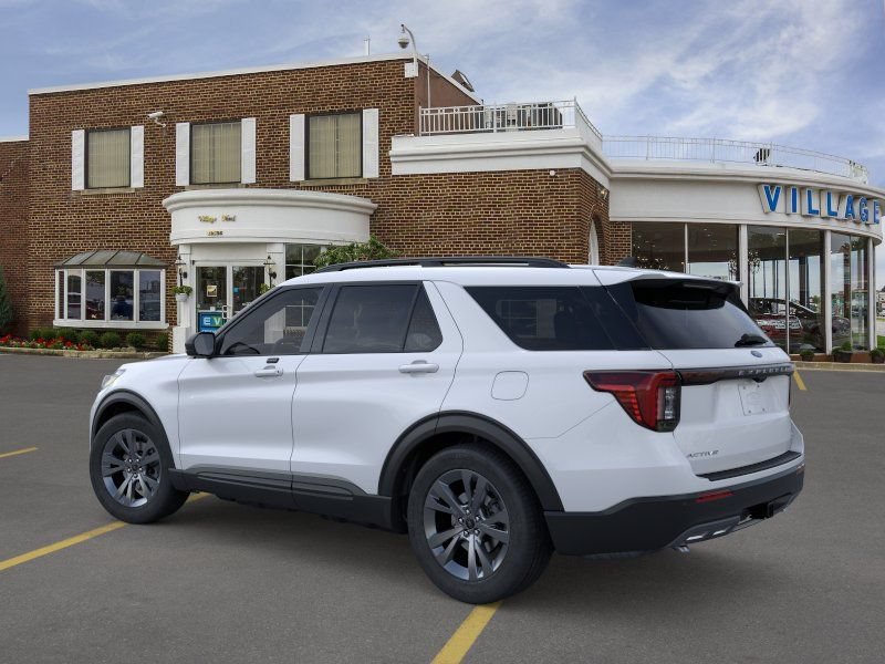 New 2026 Ford Explorer Active w/ Active Comfort Package AWD/4WD image 4