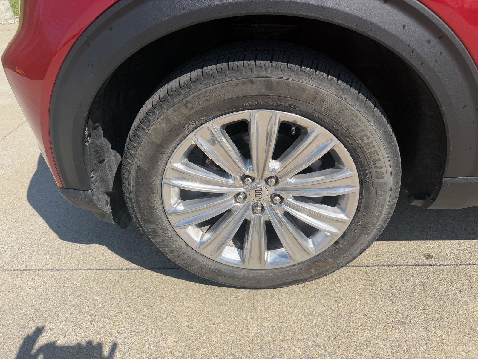 Used 2023 Ford Explorer King Ranch w/ Technology Package image 36