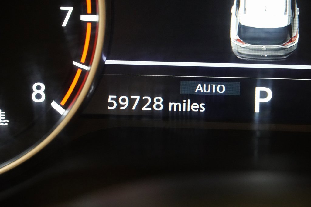 Used 2023 Nissan Rogue S image 4