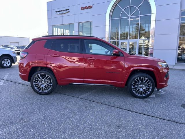 Used 2023 Jeep Compass Limited w/ Elite Group for (Red) Edition image 2