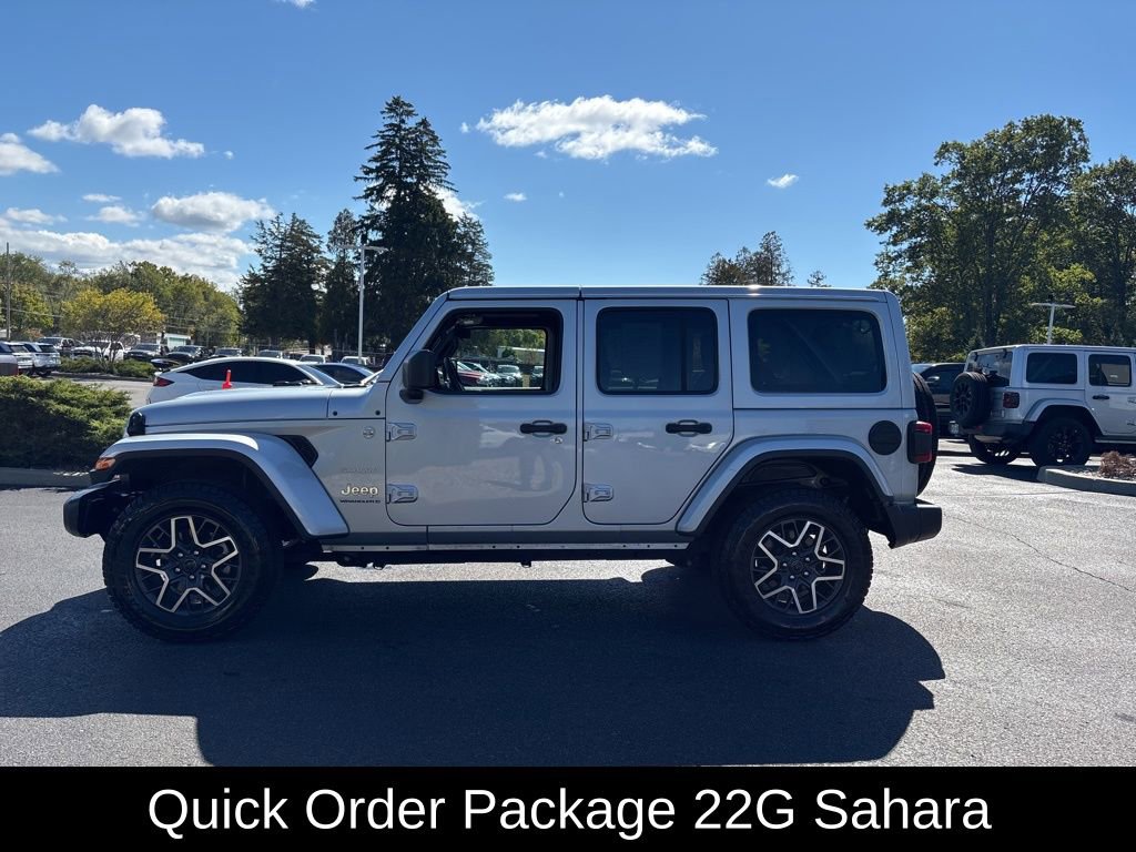 Used 2024 Jeep Wrangler Sahara image 7