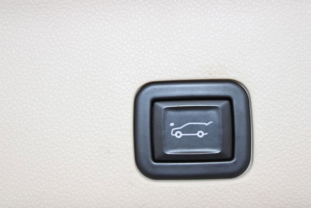 Used 2021 Cadillac Escalade Sport Platinum image 27