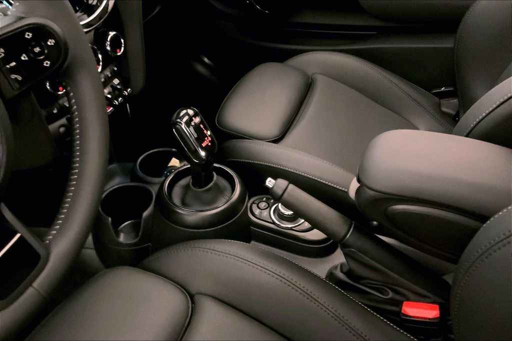 Certified 2024 MINI Cooper S FWD image 22