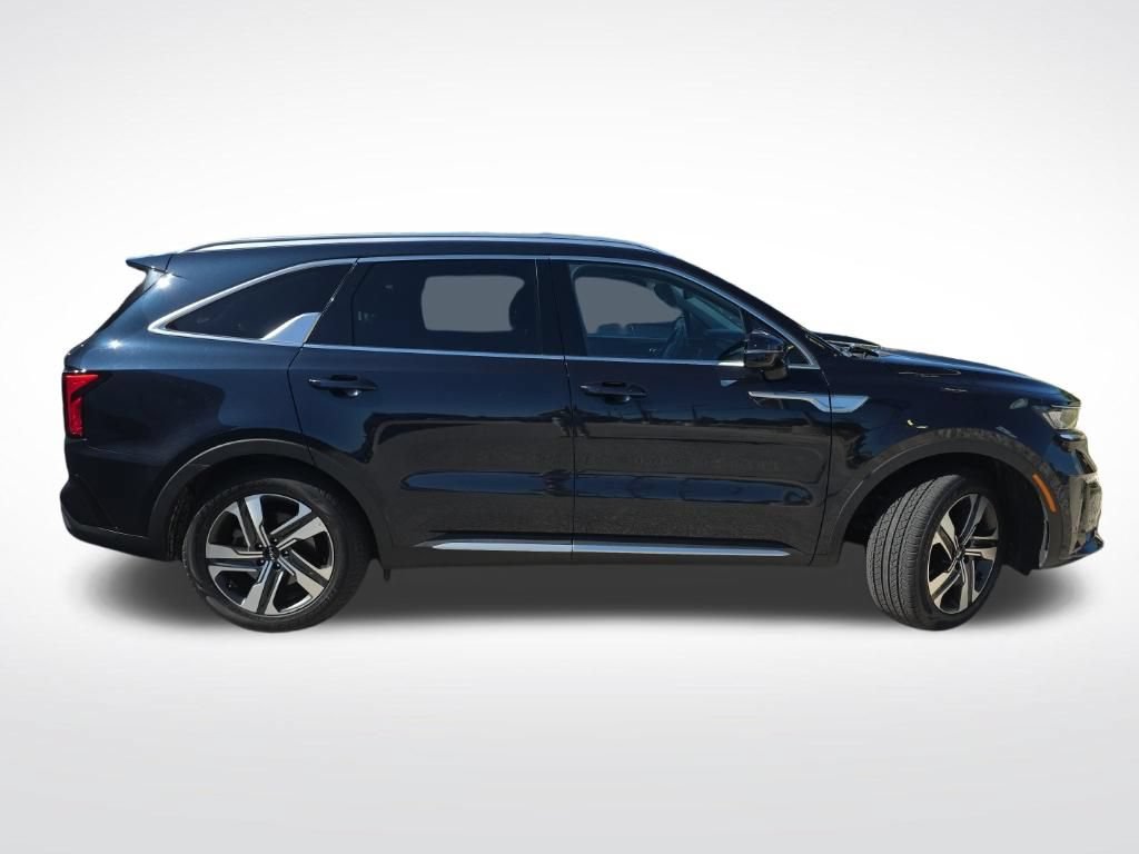 Used 2023 Kia Sorento EX w/ Panoramic Sunroof Package AWD/4WD image 4