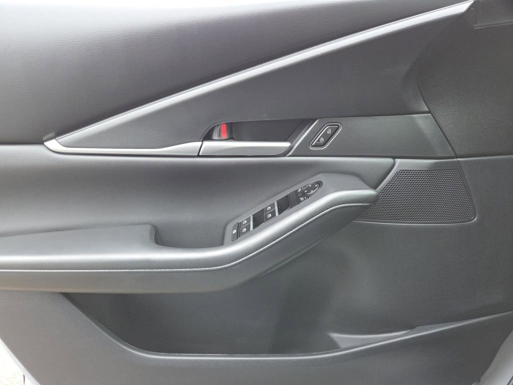 New 2026 MAZDA CX-30 AWD 2.5 S w/ Select Sport Pkg image 16