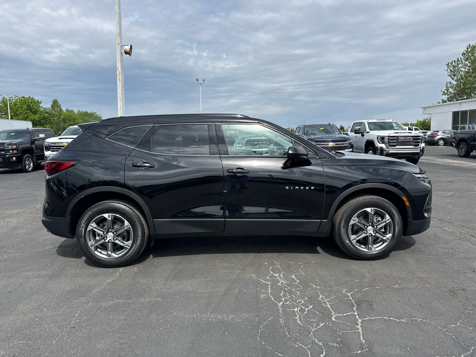 Certified 2024 Chevrolet Blazer LT w/ Convenience Package FWD image 6
