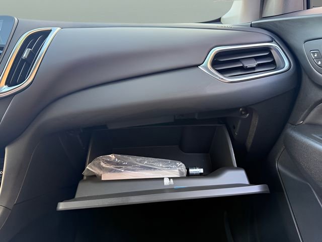 Used 2024 Chevrolet Equinox LT w/ LPO, Floor Liner Package AWD/4WD image 41