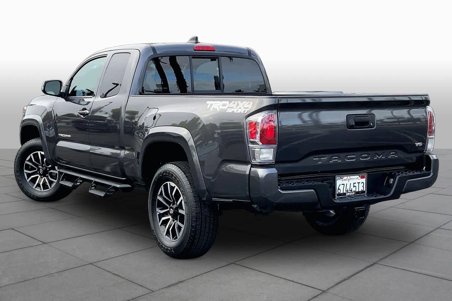 Used 2023 Toyota Tacoma TRD Sport AWD/4WD image 11