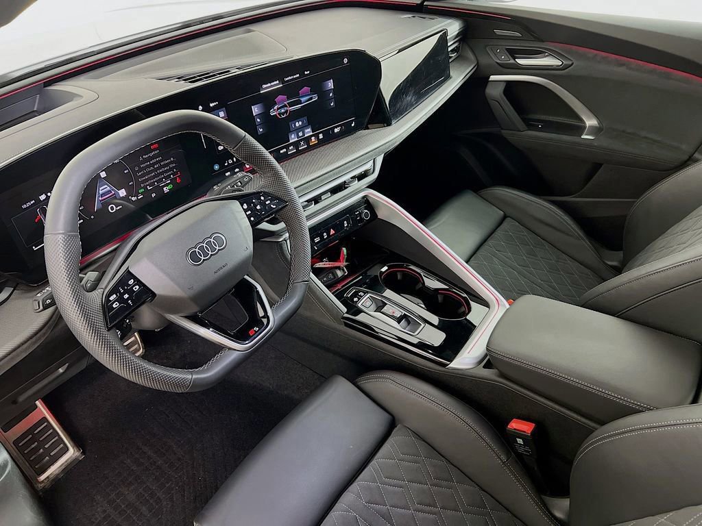 Used 2025 Audi SQ5 Premium Plus w/ Premium Plus Package image 9