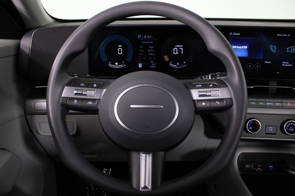 Certified 2026 Hyundai Kona SE image 25