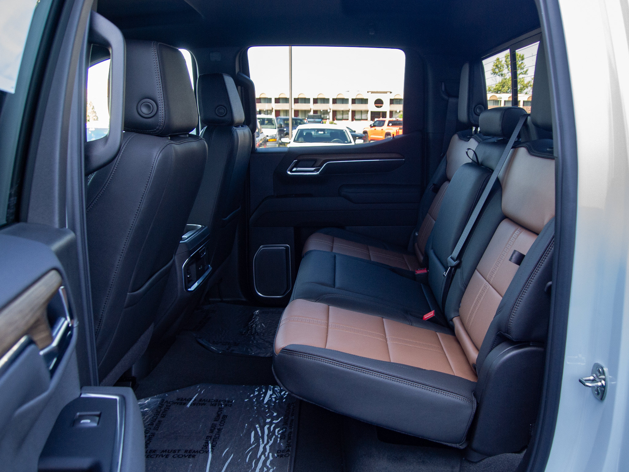 New 2026 Chevrolet Silverado 1500 High Country w/ Technology Package AWD/4WD image 26