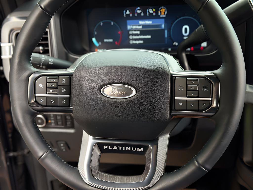 Used 2025 Ford F250 Platinum w/ FX4 Off-Road Package image 19