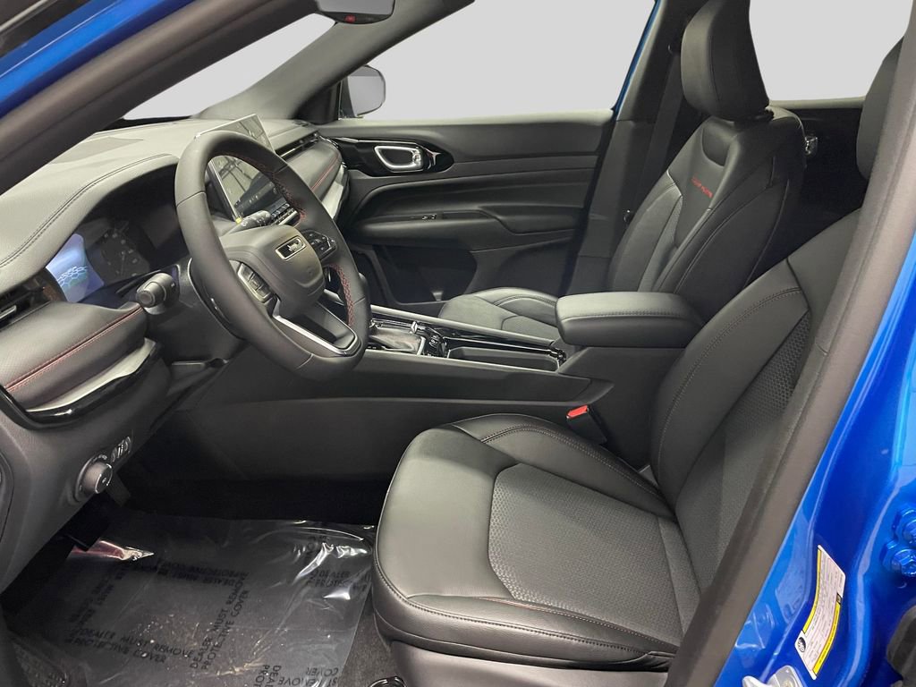 New 2026 Jeep Compass Trailhawk image 13