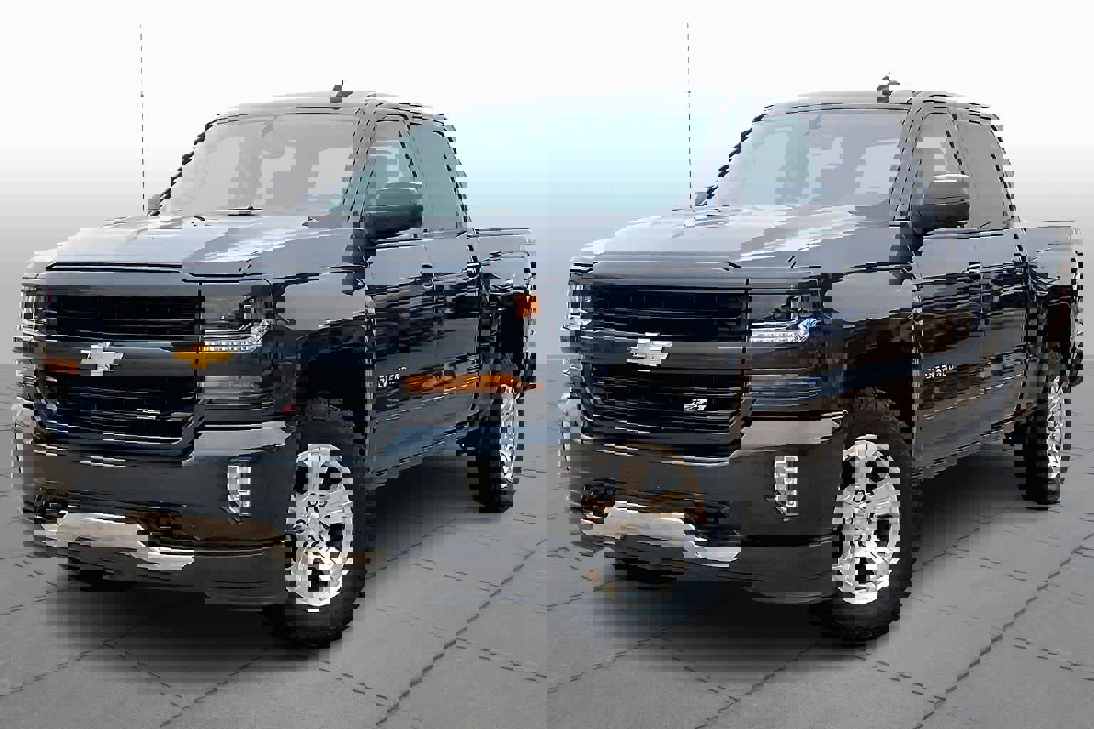 Used 2018 Chevrolet Silverado 1500 LT w/ All Star Edition image 2