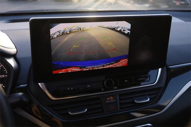 Certified 2025 Nissan Altima 2.5 SR w/ SR Premium Package image 17