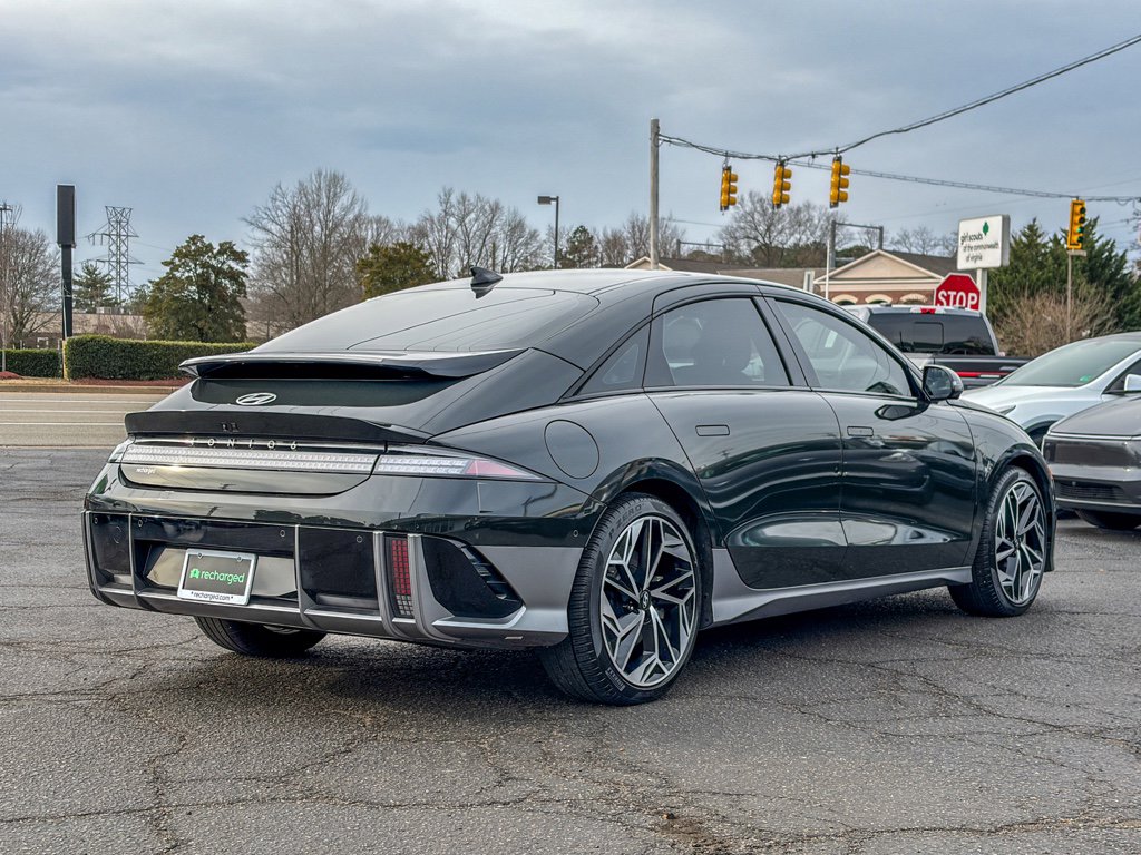 Used 2023 Hyundai Ioniq 6 Limited image 3