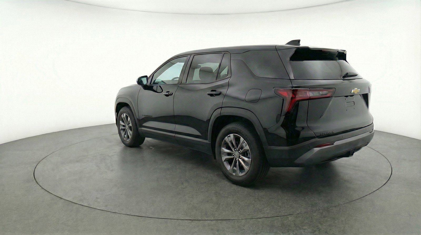 Used 2025 Chevrolet Equinox LT image 6