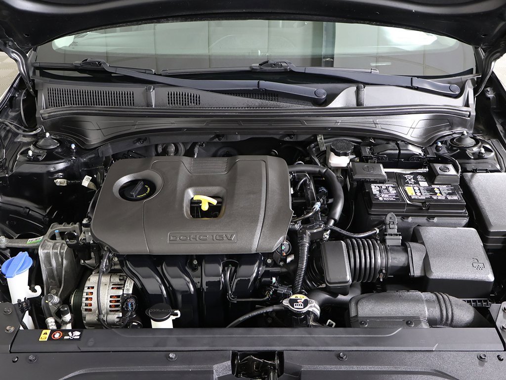 Used 2022 Kia Forte LXS w/ LXS Technology Package image 19