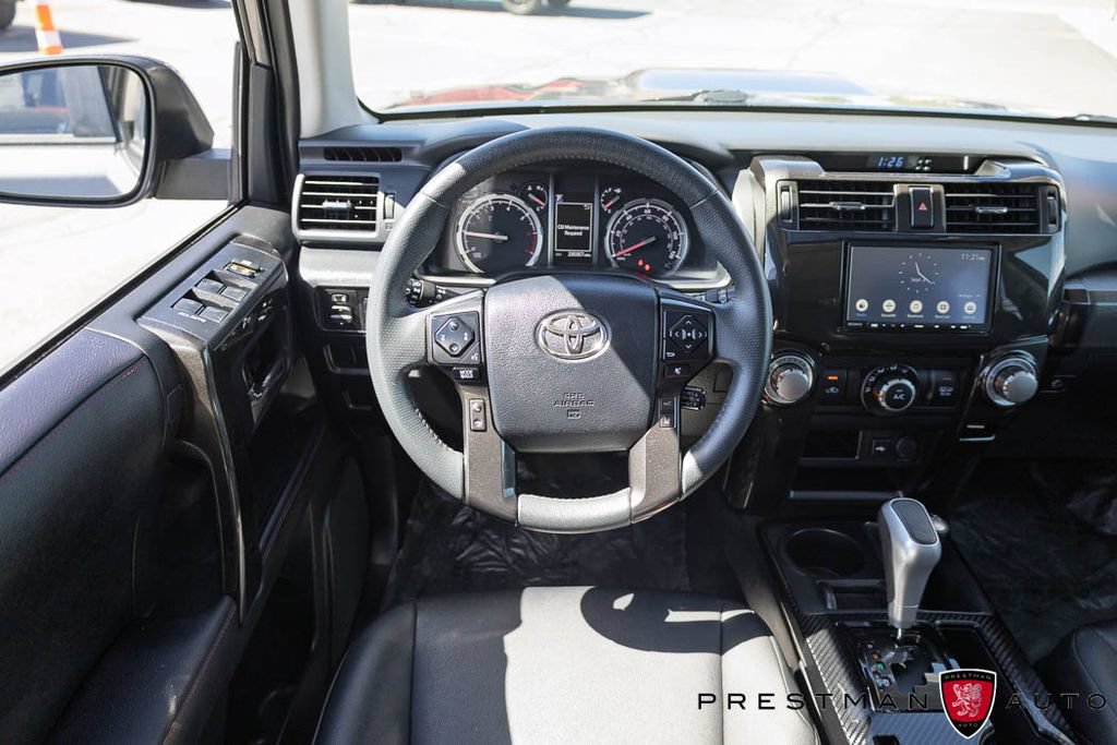 Used 2022 Toyota 4Runner TRD Off-Road Premium w/ Moonroof Package AWD/4WD image 2