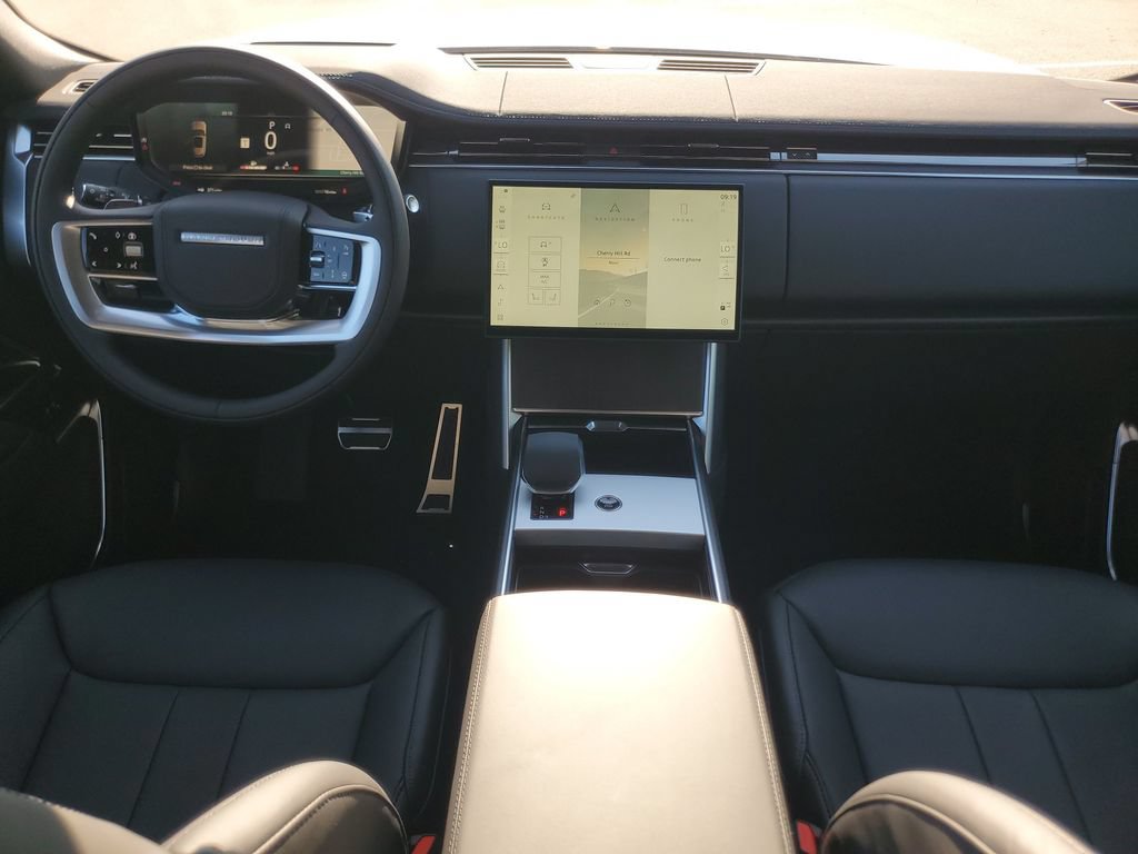 New 2026 Land Rover Range Rover Long Wheelbase SE AWD/4WD image 25