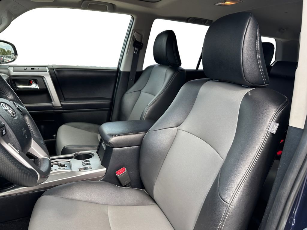 Used 2019 Toyota 4Runner SR5 Premium AWD/4WD image 9