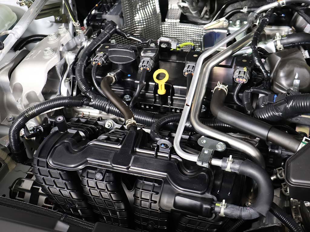 New 2025 Mitsubishi Outlander SE image 19