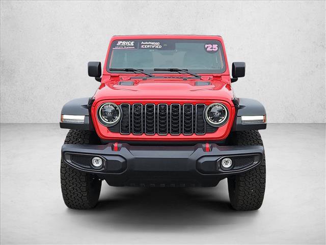 Used 2025 Jeep Wrangler Unlimited Rubicon w/ Technology Group image 2