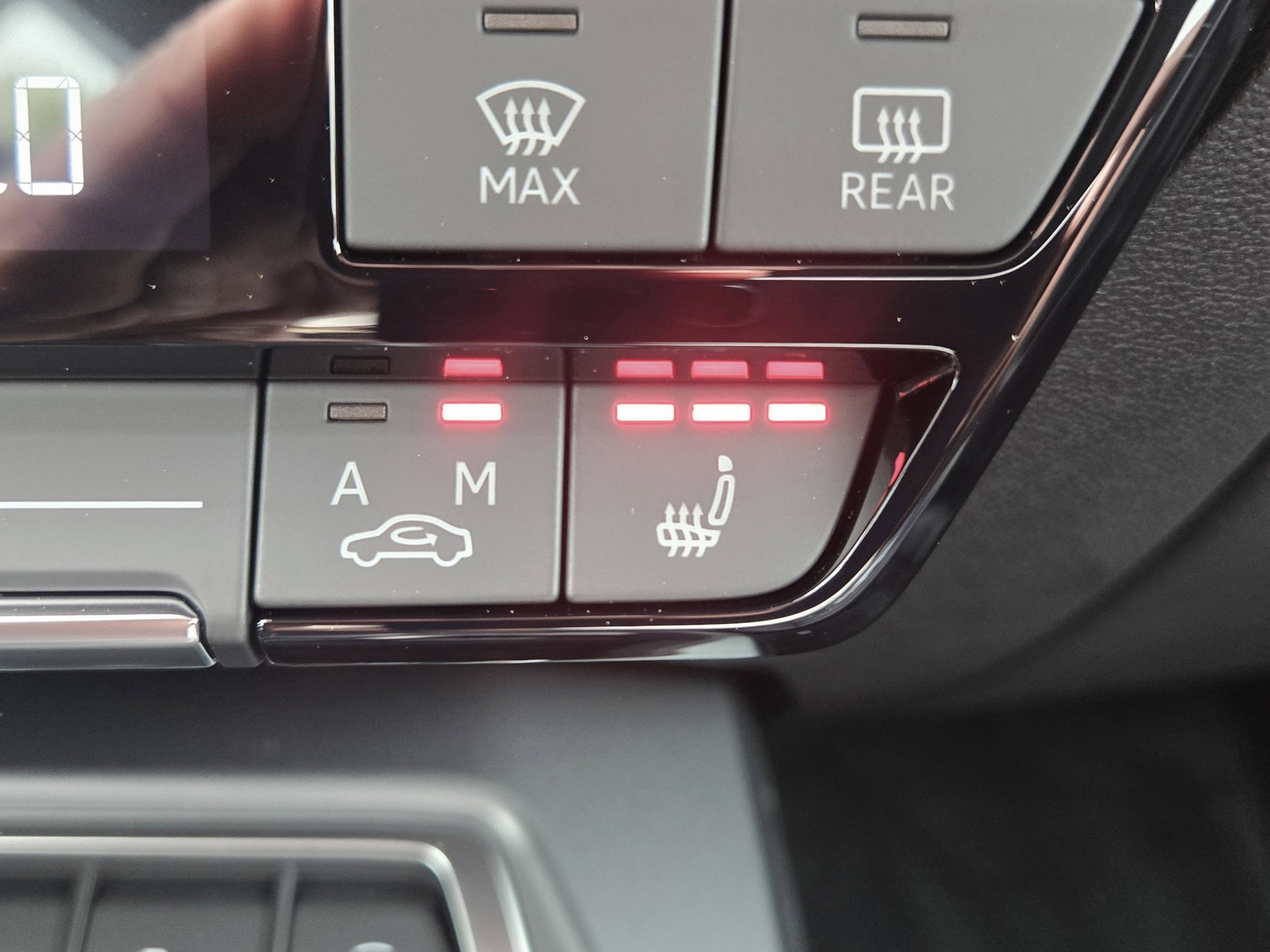 Used 2025 Audi A3 2.0T Premium image 21