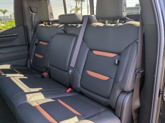 New 2026 GMC Sierra 1500 AT4 w/ AT4 Premium Package AWD/4WD image 27