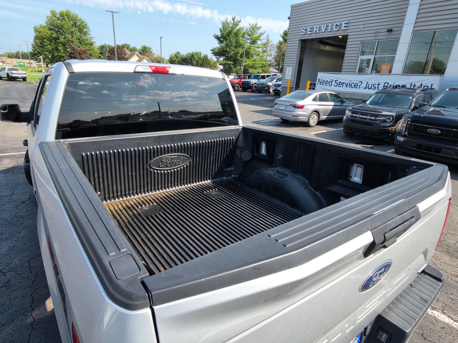 Used 2019 Ford F150 XL w/ Equipment Group 101A Mid AWD/4WD image 7