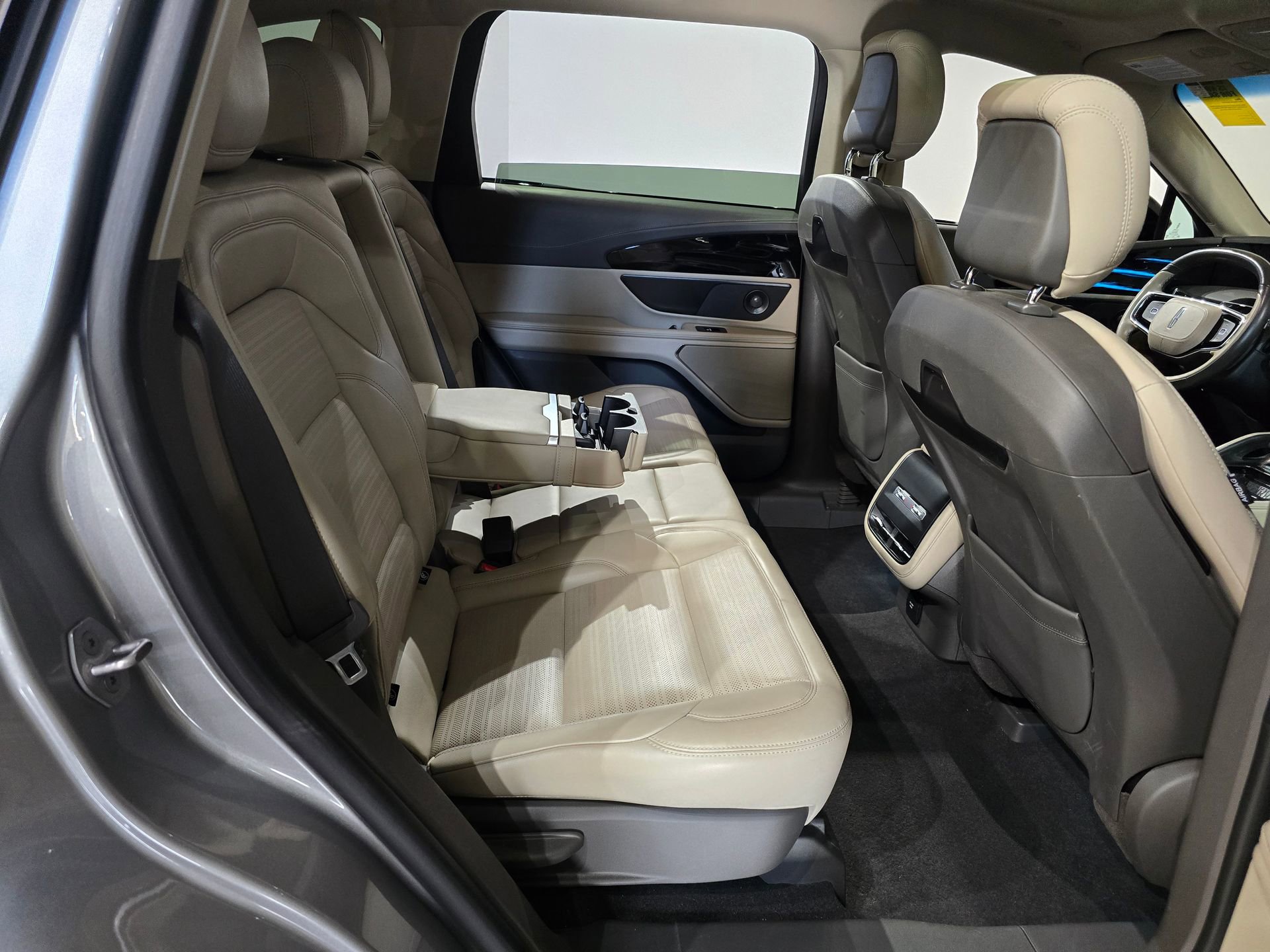 Used 2024 Lincoln Nautilus Reserve w/ Equipment Group 202A image 46