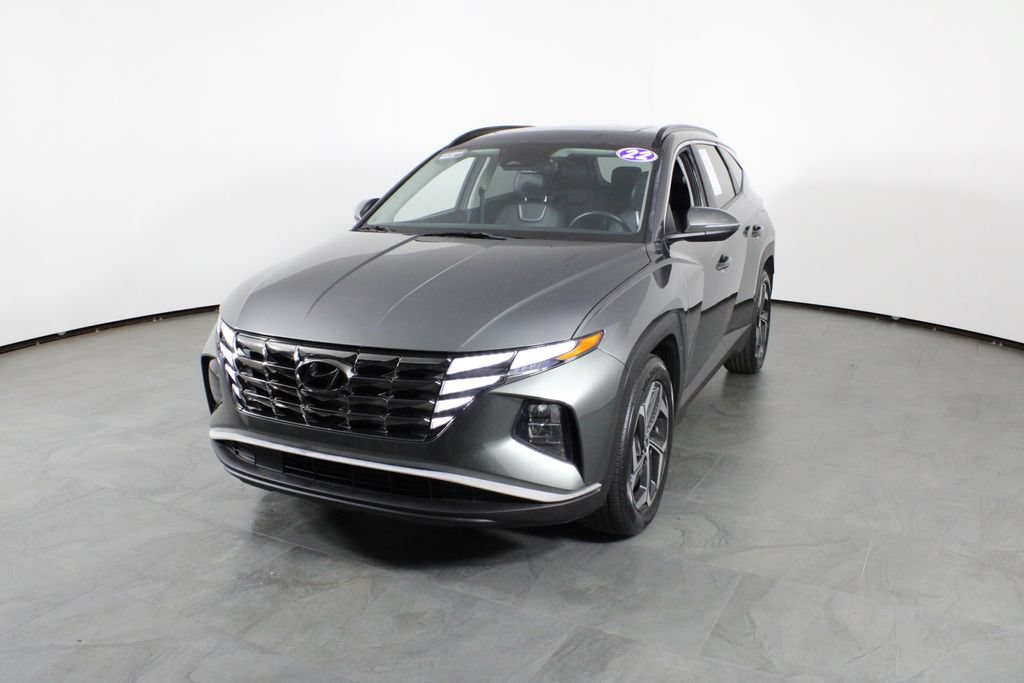 Used 2022 Hyundai Tucson SEL w/ Convenience + Premium Package FWD image 2