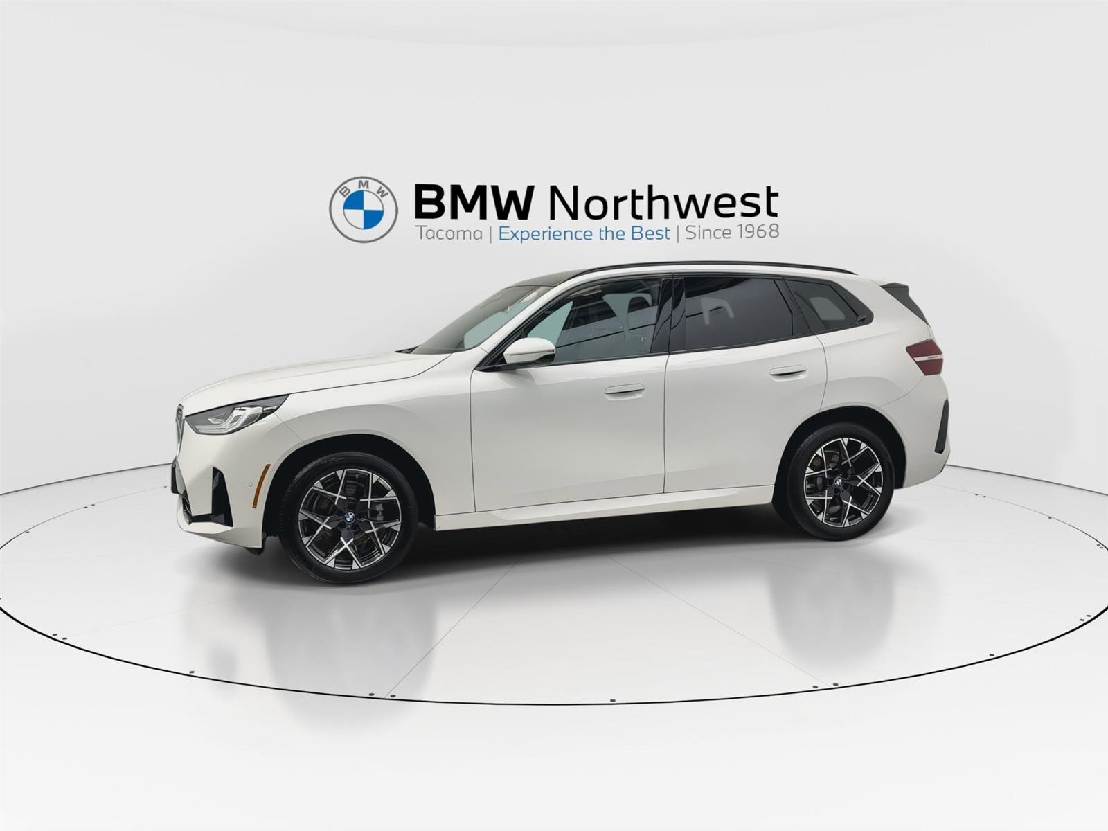 Used 2025 BMW X3 xDrive30i w/ Premium Package image 10