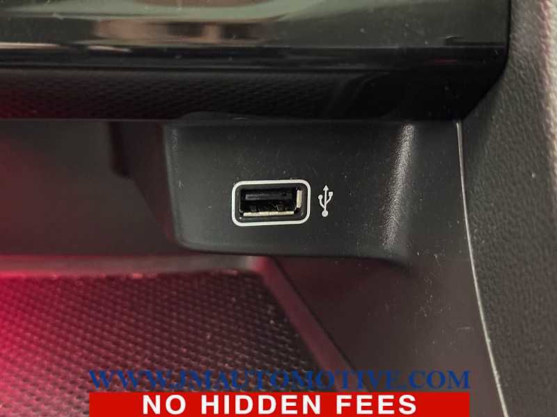 Used 2019 Volkswagen Jetta SEL image 35