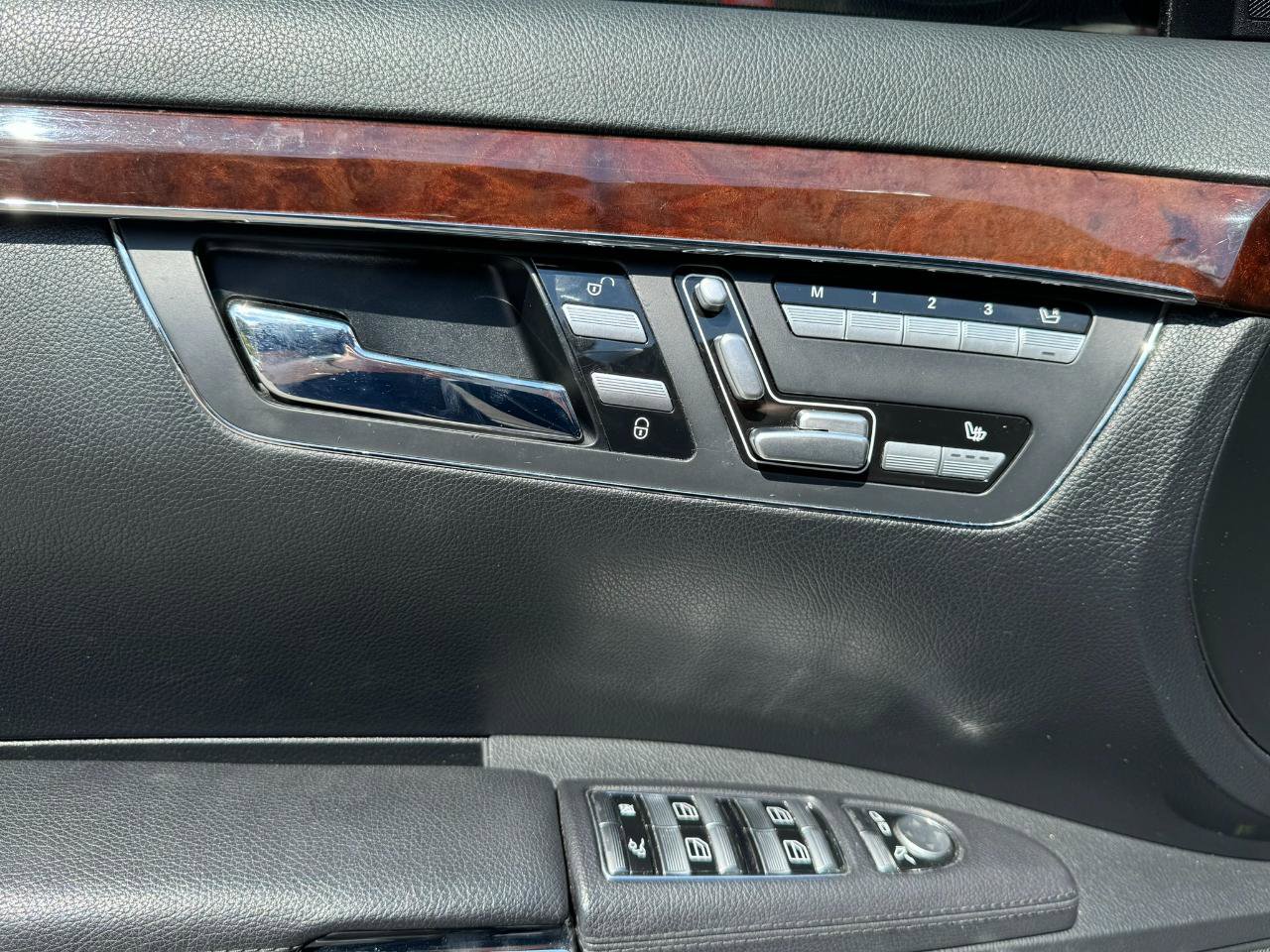 Used 2007 Mercedes-Benz S 550 4MATIC image 9