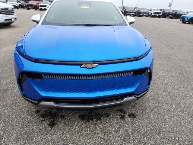 New 2026 Chevrolet Equinox EV LT image 8