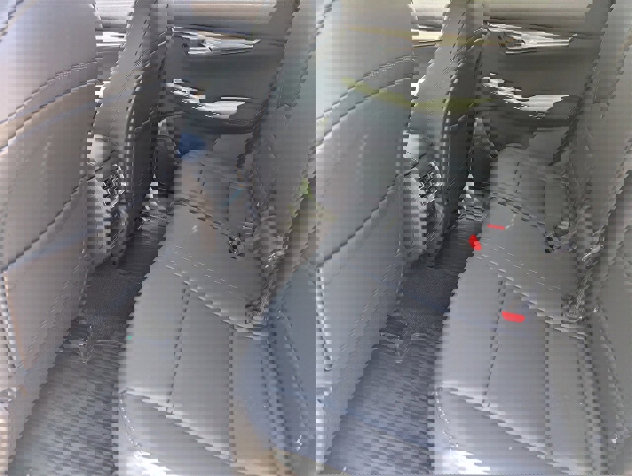 New 2025 INFINITI QX50 Pure image 26