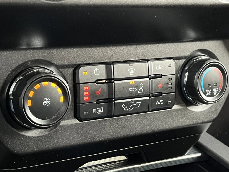 Certified 2019 Ford F150 XLT w/ Equipment Group 302A Luxury image 29